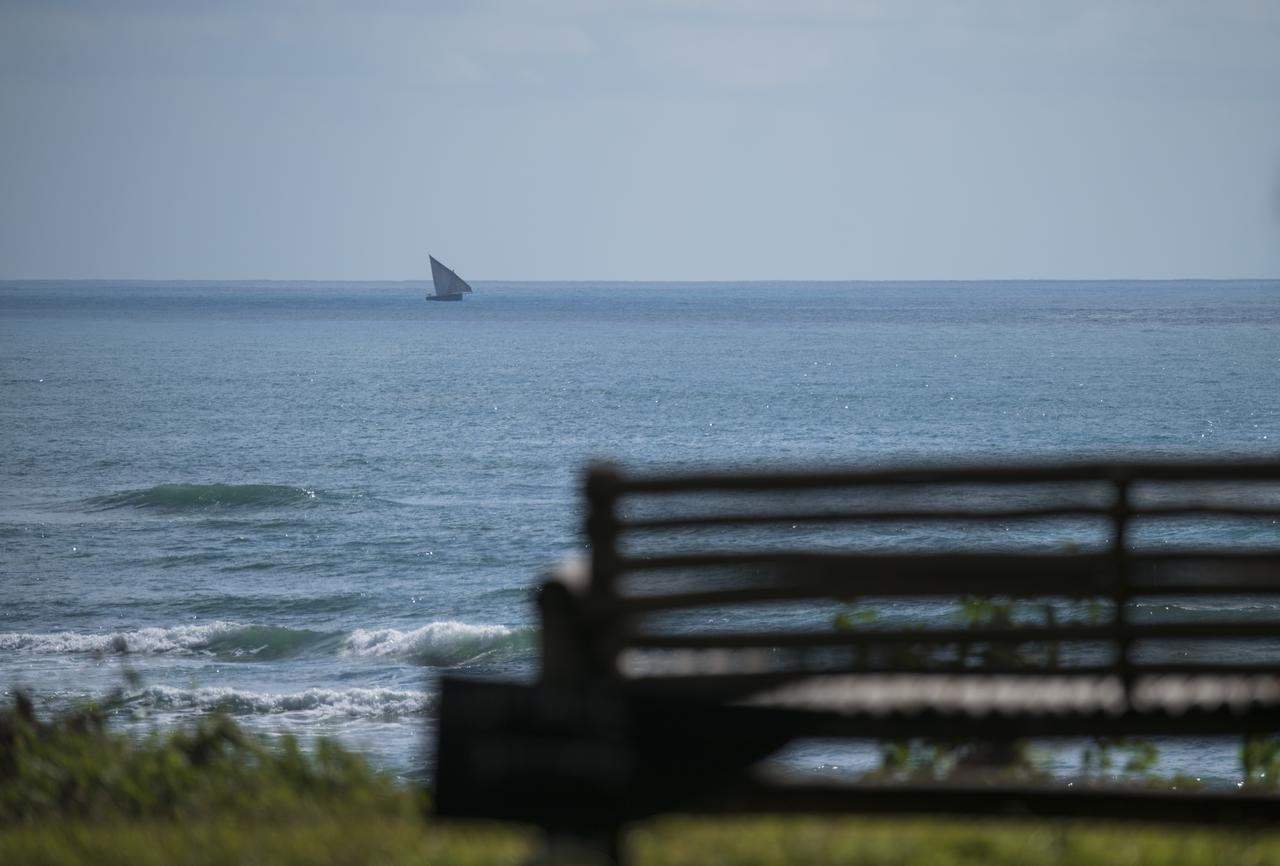 Amani Beach Resort Kutani Kültér fotó